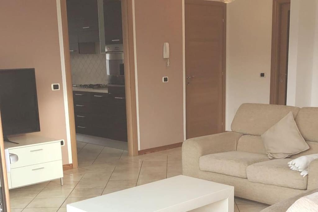 Como Lake Holiday Home Colico Buitenkant foto